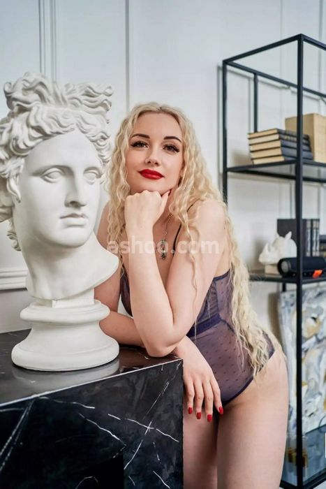 Девушки по вызову в пригородах: кто они на самом деле и чего ожидать